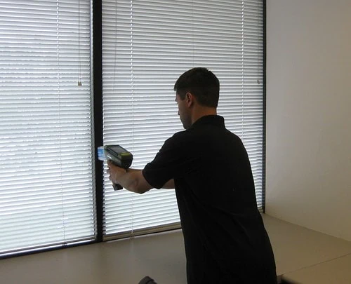 man lead testing